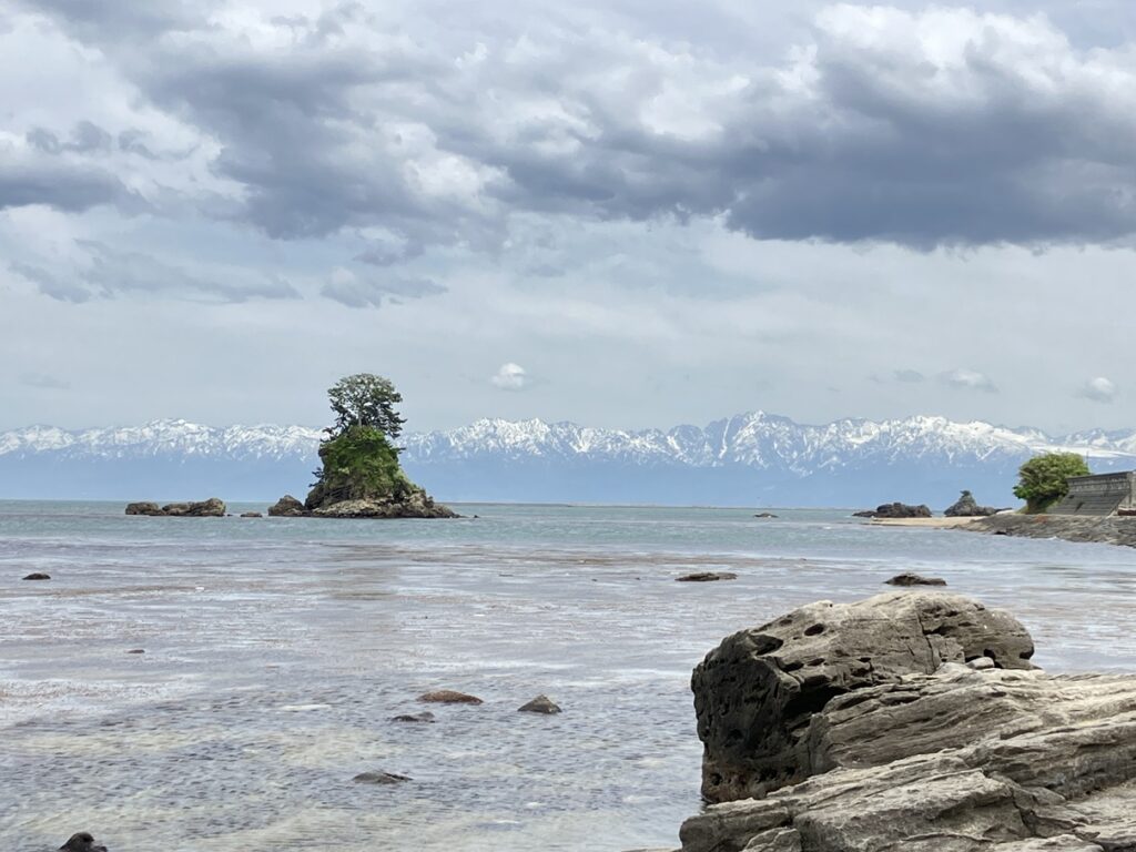 Amaharashi coast-Toyama Prefecture