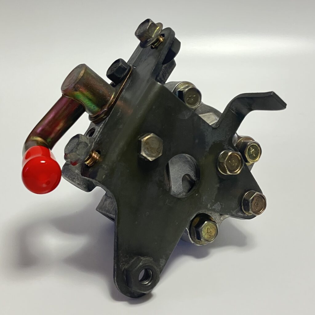 RX-7 FD3S Power Steering Pump: FD15-32-600A, FD15-32-600B