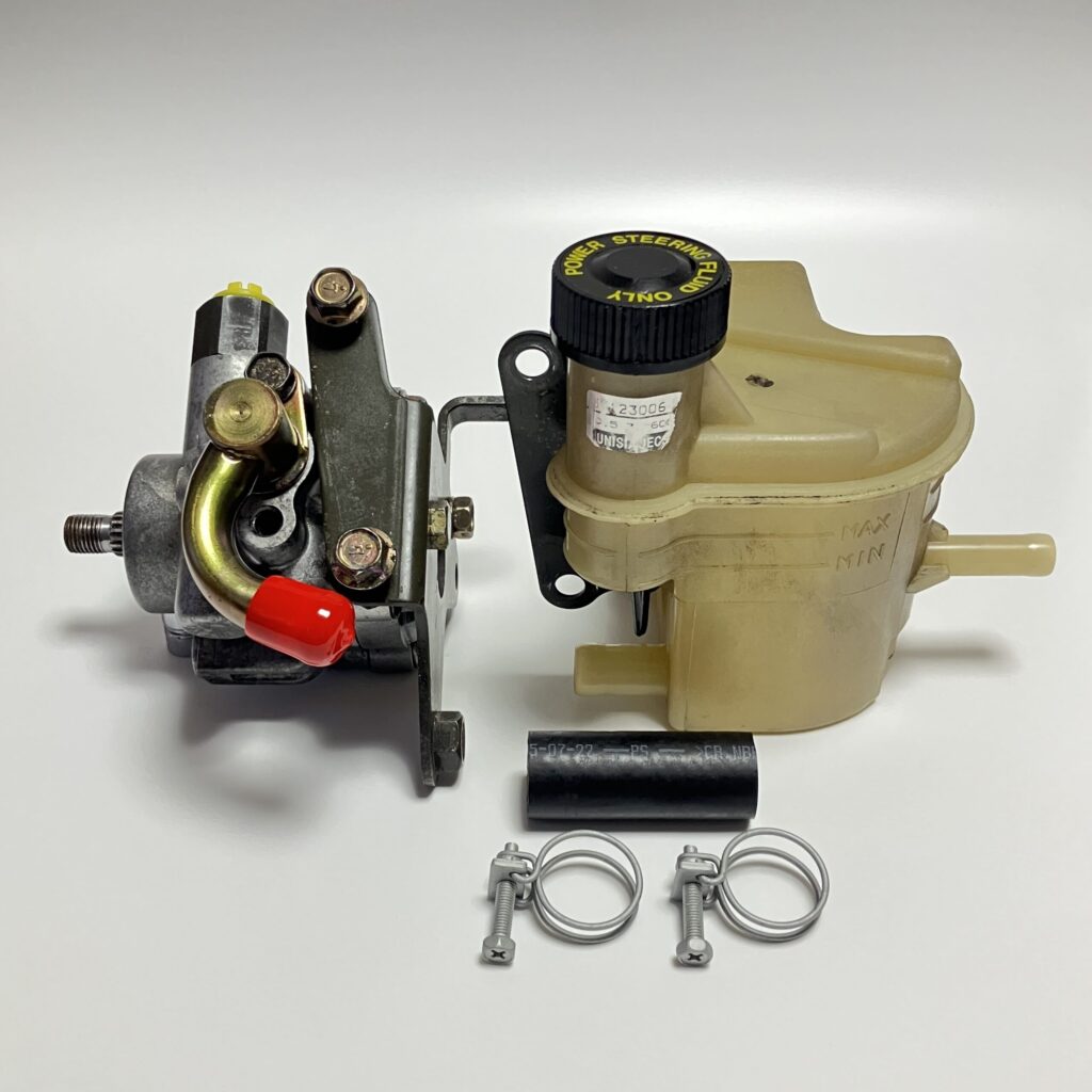 RX-7 FD3S Power Steering Pump: FD15-32-600A, FD15-32-600B
