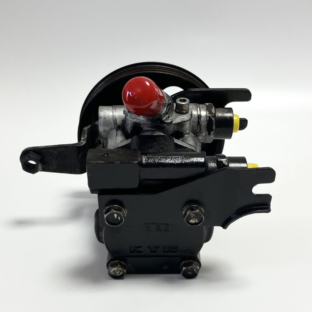 Skyline HCR32 Power Steering Pump 49110-04U00