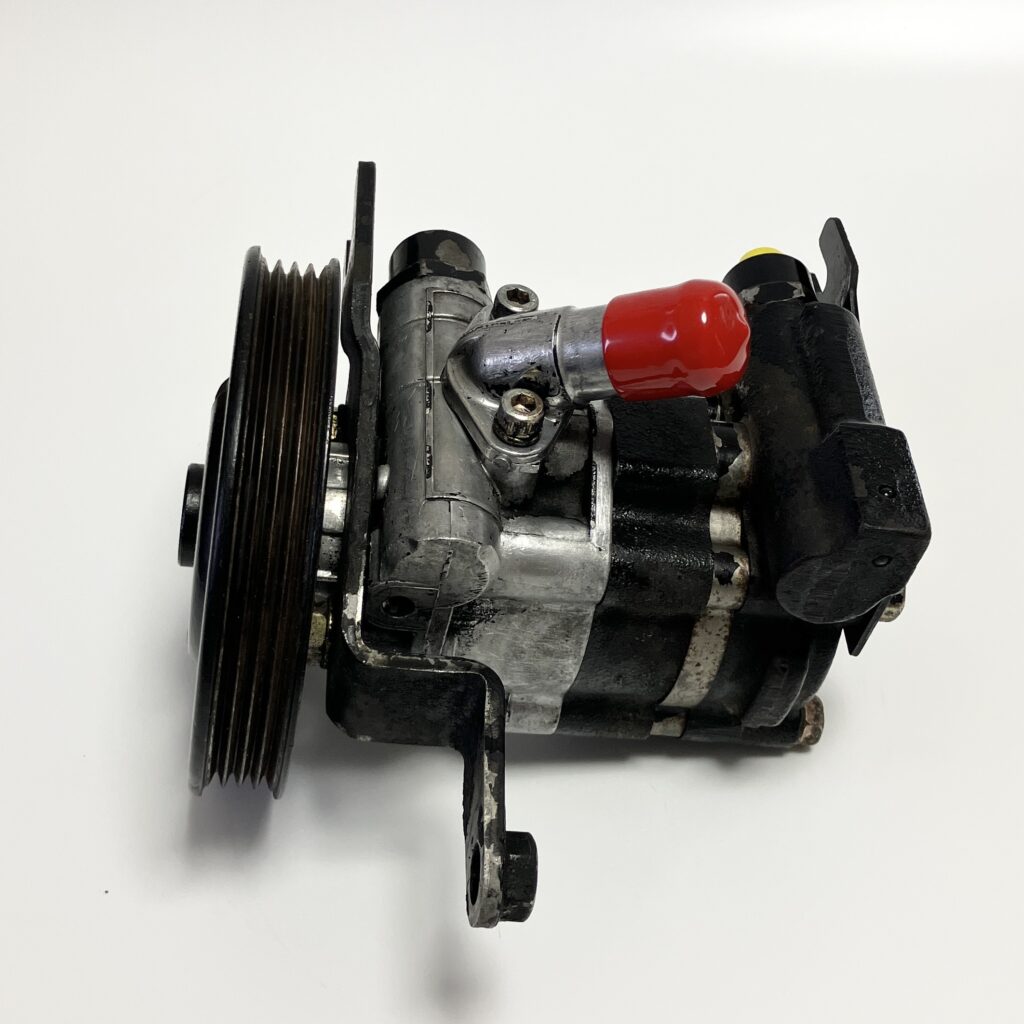 Skyline HCR32 Power Steering Pump 49110-04U00
