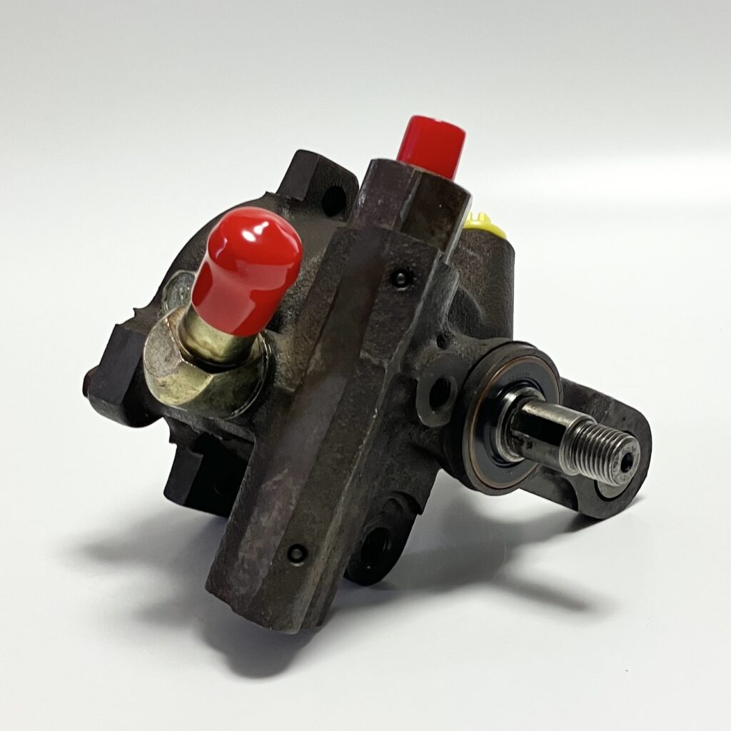 Toyota AE86 Power Steering Pump 44320-12072